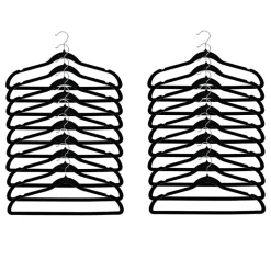 Lot de 20 cintres velours noir